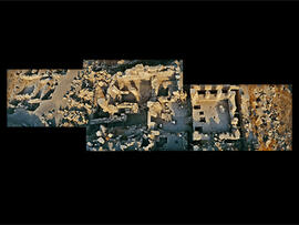 
"Dharih" Une étape nabatéenne au nord de Pétra (Jordanie). Du bétyle d’al-Uzza à la chapelle de la Theotokos. 1996. De la grue de Jamâl al-Zîq, Hugues Fontaine photographie verticalement un puzzle des zones du temple, en cours de fouilles à étapes diverses. À g., les demi-colonnes de façade encore en chute sur un niveau du XVIIIè siècle ; à dr., un kiosque à colonnes déjà fouillé
