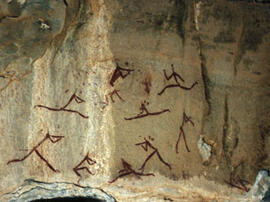 
Des peintures rupestres d'Afrique australe. Afrique du Sud. Une partie des figures peintes retrace une bataille entre deux groupes d'africains
