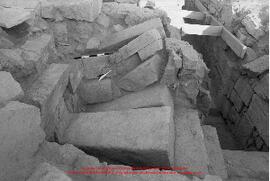 Film n°295. Khirbat adh-Dharih, 1998, photographies de H. Dibaji