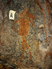 
Des peintures rupestres d'Afrique Australe. Botswana. Cette proximité va jusqu'à la représentation de personnages hybrides. Personnage portant un masque d'animal ou théranthrope ?
