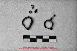 Film n°98. Khirbat adh-Dharih, tombeau 1, décor et objets, fouilles 1984-1986 ; Iraq al-Amir, juillet 1986